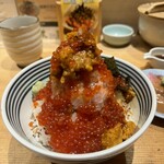 日本橋海鮮丼 つじ半 日本橋本店 - 