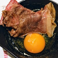 近江うし焼肉 にくTATSU 日本橋室町店 - 