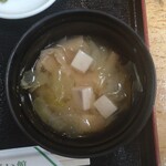 相間川温泉　ふれあい館 - 味噌汁は家庭的な味付け。ほっとします。