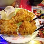 四川厨房 随苑 - 天津麺セット900円（ランチは、鶏唐揚げ３個、炒飯ほか食べ放題）