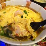 四川厨房 随苑 - 天津麺セット900円（ランチは、鶏唐揚げ３個、炒飯ほか食べ放題）