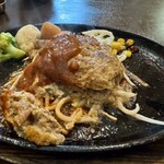 ぱぱばーぐまますいーつ - ワンチャンスープディナー(パパバーグ、特選牛あらびき、ミディアム)