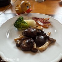 MAIN DINING by THE HOUSE OF PACIFIC - 