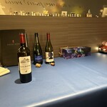 エッサンス - シャンパンと赤ワイン2種