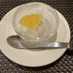 Piccolo Romana - お口直しの日向夏のシャーベット