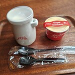 由布院ミルヒ ドーナツ&カフェ - 