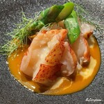 プチレストラン ブーケ・ド・フランス - オマール海老のミキュイとグリーンアスパラのナンチュアソース