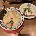 九州らーめん亀王 - 