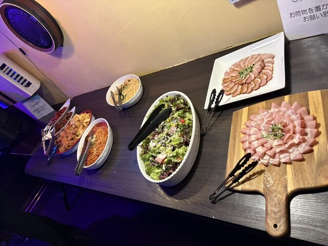 サカキ　バーカウンター JAM17 BAR | フロアガイド | 東急歌舞伎町タワー