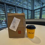 McDonald's - 『2Sausage Burrito $8.99』 『Hash Brown & Premium Roast Coffee $0.80』 『Honey Must $0』 『Honey $0』 『Creamy Chili $0.29』