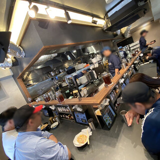 伝説の肉そば屋_2