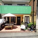 シャンティ - 住宅街の中に、ぽつんとある隠れ家。