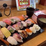 寿司じじや 八代店 - 