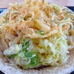 小川 ゆでめん店 - 大天ひもかわ　もり￥510+追加天ぷら1枚￥120