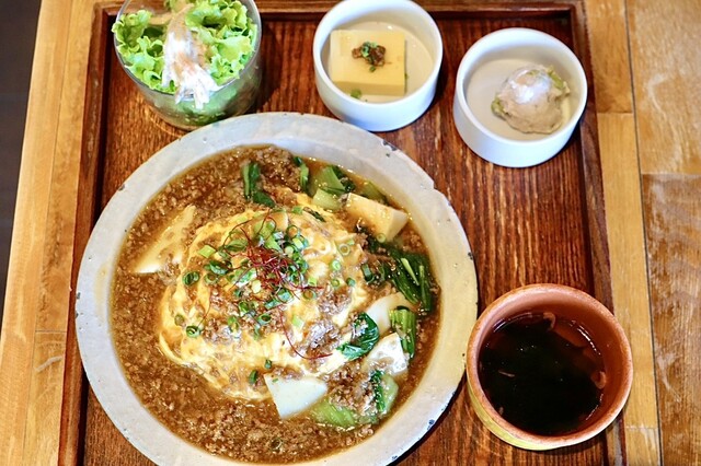 cafe double Toyota photo 2