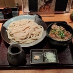 あじめん - ざるうどんと豚丼ランチ