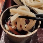 あじめん - 噛むのにアゴが疲れます