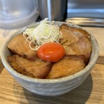 宍道湖しじみ中華蕎麦 琥珀 東京本店 - 