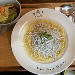 ドライブイン 熱海プリン食堂 - 