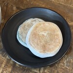 御菓子司かさ國 - やき餅（草＆白）