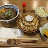 ビル食堂 でら