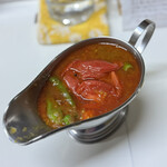 かれーの店 うどん  - すーぷかれー初夏のプレミアム・ご飯大盛り・チーズ・スパイシーひき肉・焼トマト