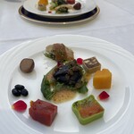 Season Dining LOTUS GARDEN - 