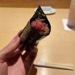 鮨 しょう太 - 鮪の手巻き寿司