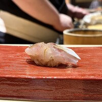 蔵六雄山 - カスゴダイのにぎり