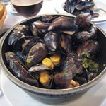 Chez LEON - ムール貝ワイン蒸し
