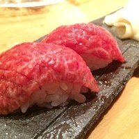赤坂 金舌 - 和牛とろにぎり