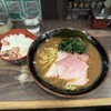 神田ラーメン わいず