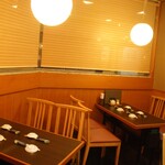 築地すし - 他では味わえない『江戸前寿司』をご堪能ください。