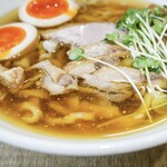 手打 親鶏中華そば 綾川 - 