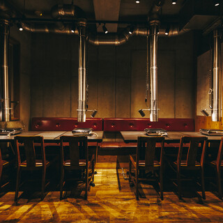 『町焼肉』をテーマに懐かしさとカジュアルな居心地の良い空間！