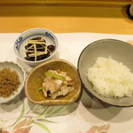 新ばし 星野 - 〆のご飯　松坂牛の佃煮　ちりめん山椒　白菜の浅漬け