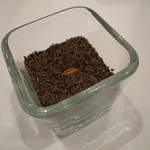 シック プッテートル - キャラウェイ・シードに埋もれたチーズ1