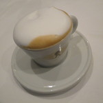 シック プッテートル - カプチーノ
      