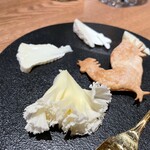 TARO - 別注のチーズたち