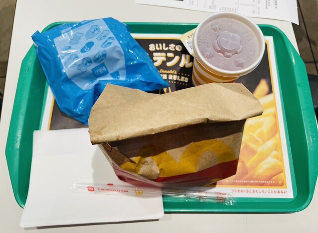 McDonald's Shinjuku Nishiguchi Ten photo 3