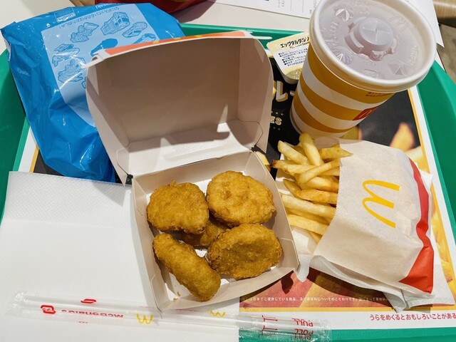 McDonald's Shinjuku Nishiguchi Ten photo 2