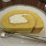 茶豆珈琲 - ロールケーキ