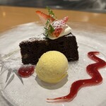 鉄板焼＆鮨ダイニング福岡伊都竹彩 - 