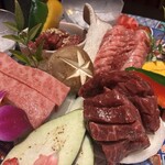 個室焼肉 夜桜 - 