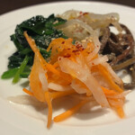 個室焼肉 夜桜 - 