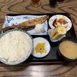 鳥安 - サバ焼き定食