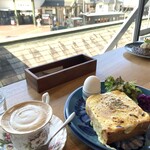 白鷺珈琲 - ボリューミーなチーズが美味しい旨みクロックマダム