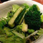 鉄板焼grow - グリーンサラダ/塩ドレッシングが旨い！