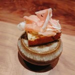 OBRAS - ⚪ブルスケッタ（薪の薫製バター＆生ハム）