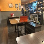 焼肉専門 家庭料理オムニィ - 店舗内観